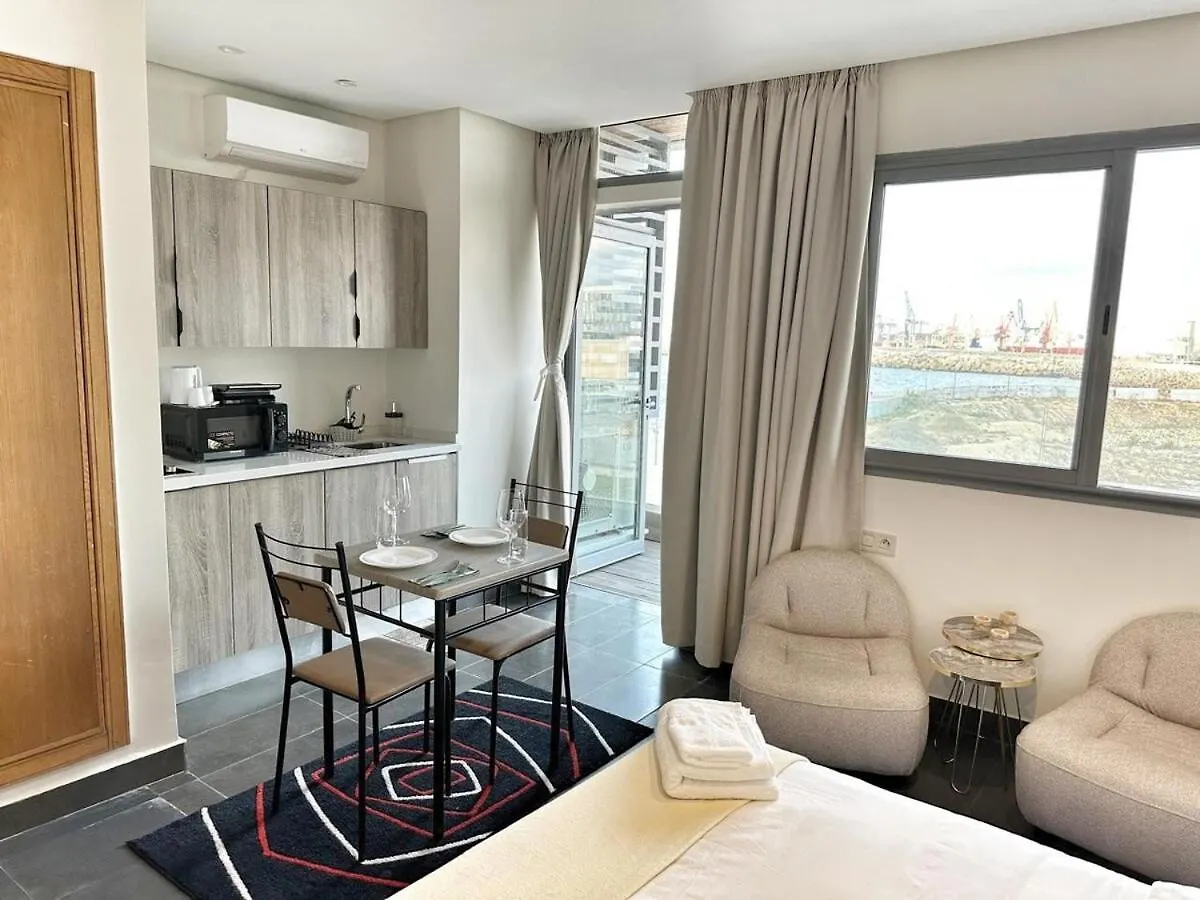 Studio Prestige Avec Terrasse Sur La Marina Касабланка
